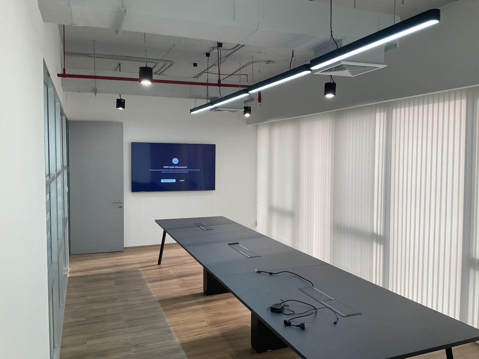 Renovated meeting room from Italasia office