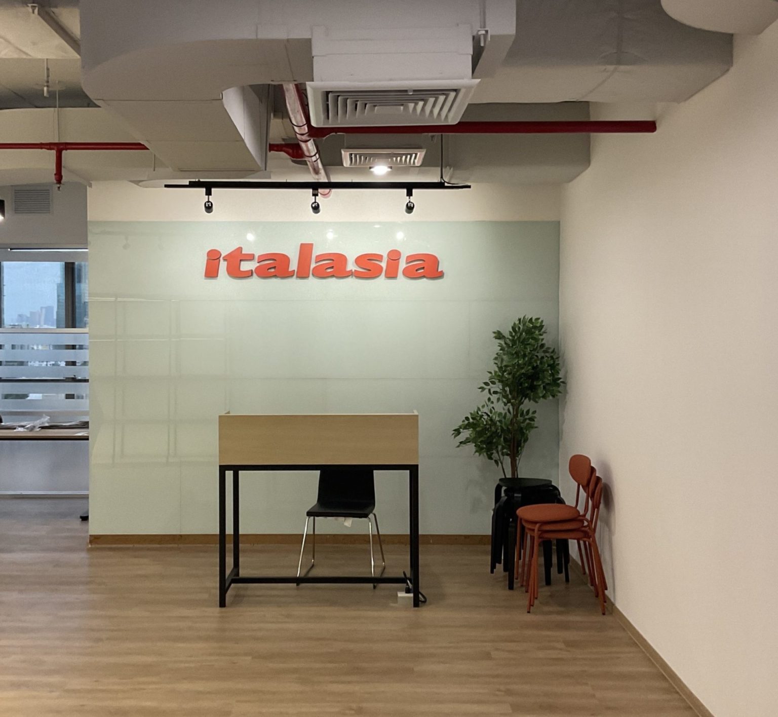 Renovated reception from italasia office